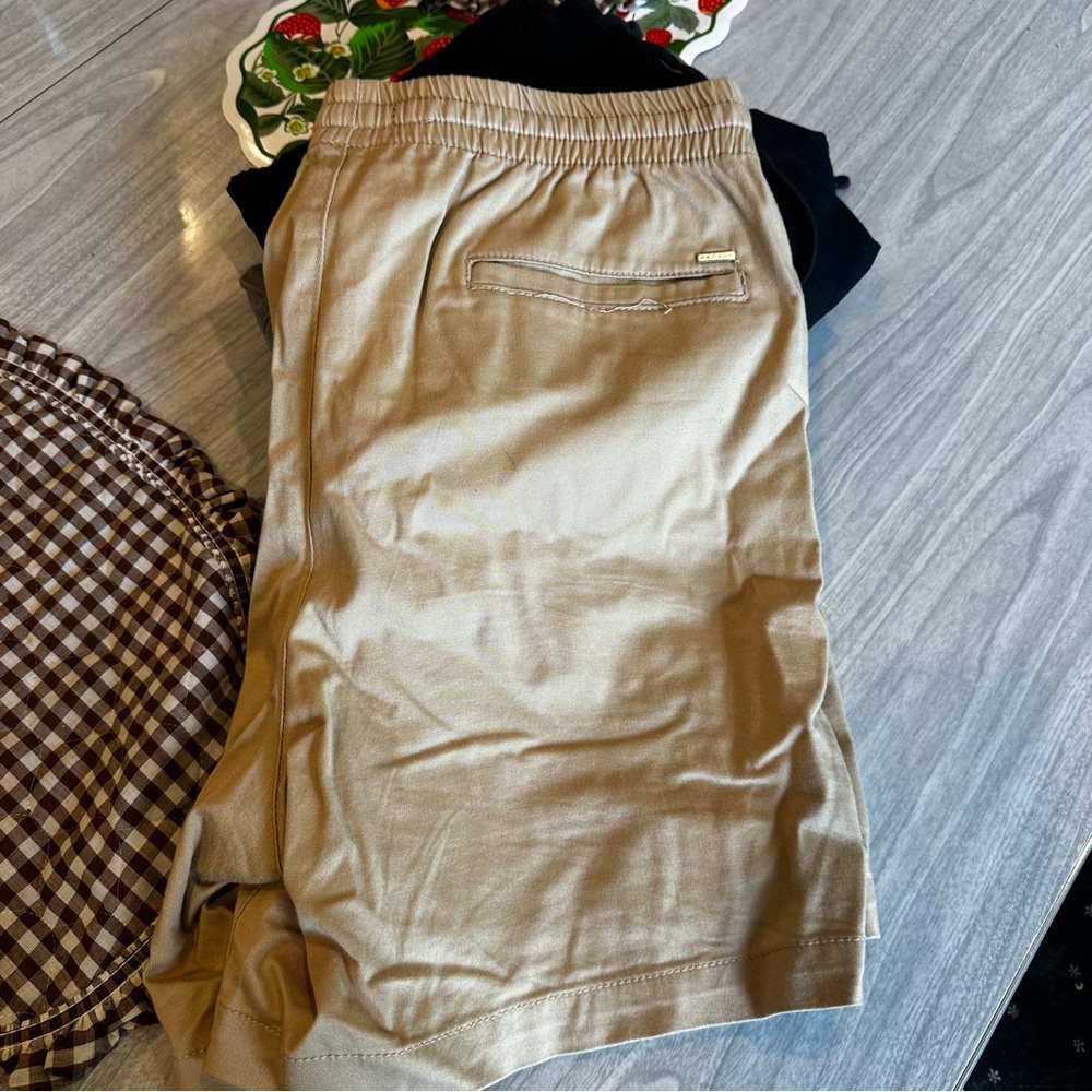 3 pairs of shorts - Bear Bottoms,PAC SUN, barely worn sold as a lot :) - Picture 5 of 5